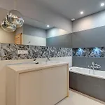Szafarnia Modern In Old Town By Renters 公寓式酒店 格但斯克
