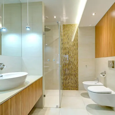 Dom & House Szafarnia Modern In Old Town Apartmanhotel