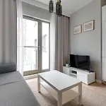 Szafarnia Modern In Old Town By Renters 3*
