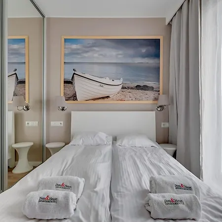 Szafarnia Modern In Old Town By Renters Gdansk