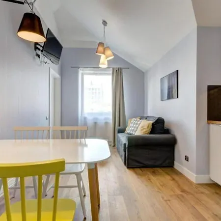 Dom & House Szafarnia Modern In Old Town 아파트호텔 3*