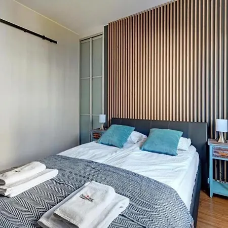 Dom & House Szafarnia Modern In Old Town 3*