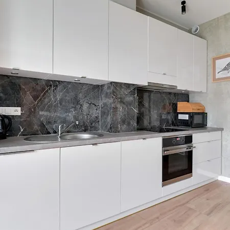 아파트호텔 Dom & House Szafarnia Modern In Old Town 3*