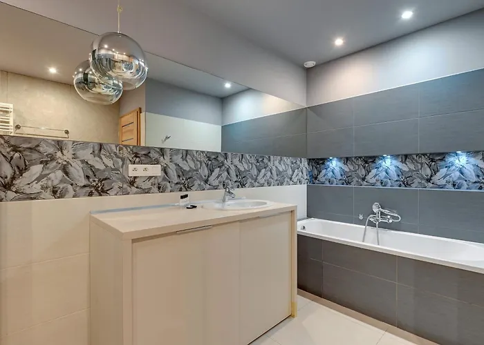 Aparthotel Szafarnia Modern In Old Town By Renters