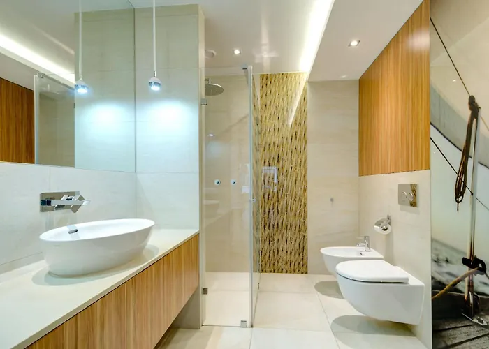 Szafarnia Modern In Old Town By Renters Aparthotel