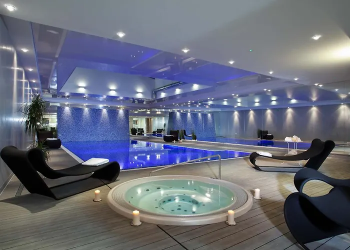 Szafarnia Modern In Old Town By Renters 3*