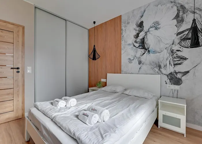 Aparthotel Szafarnia Modern In Old Town By Renters 3*