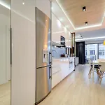 Апарт-отель Szafarnia Modern In Old Town By Renters