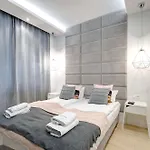 Szafarnia Modern In Old Town By Renters Апарт-отель 3*
